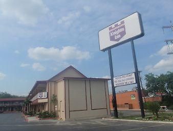 Knights Inn San Antonio/Fort Sam Houston エクステリア 写真